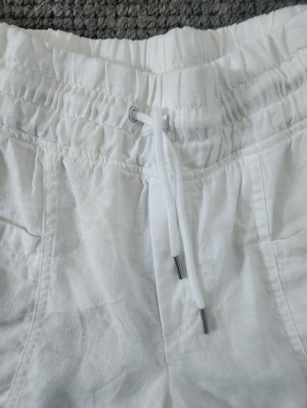Athleta Women's White Cabo Linen Shorts - Picture 8 of 9